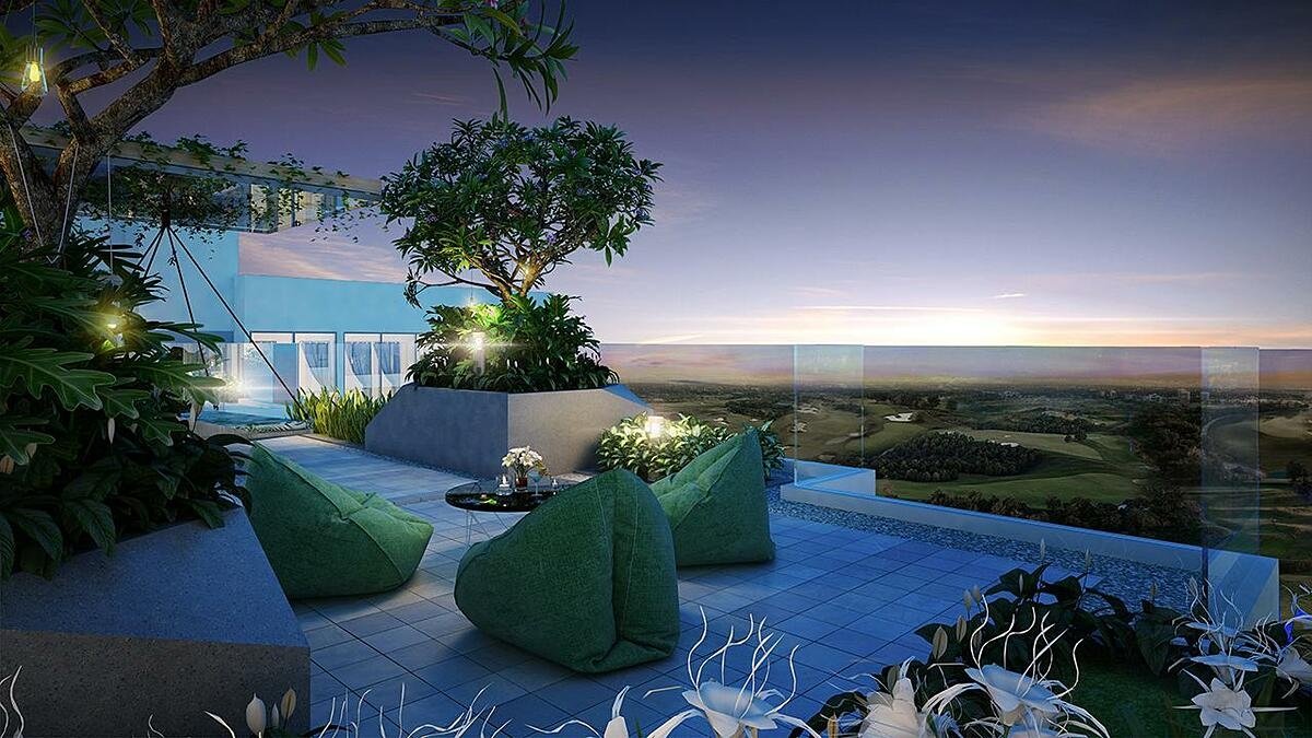 Cư dân The Emerald Golf View sẽ được ngắm toàn cảnh sân golf Sông Bé trên Vườn chân mây nằm trong khu căn hộ.